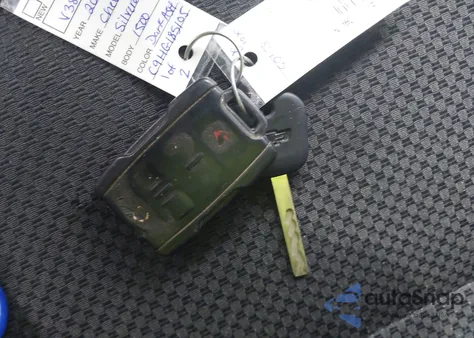 2017 Chevrolet Silverado 1500 1Lt из США, поврежденный, VIN 3GCPCREC9HG185105